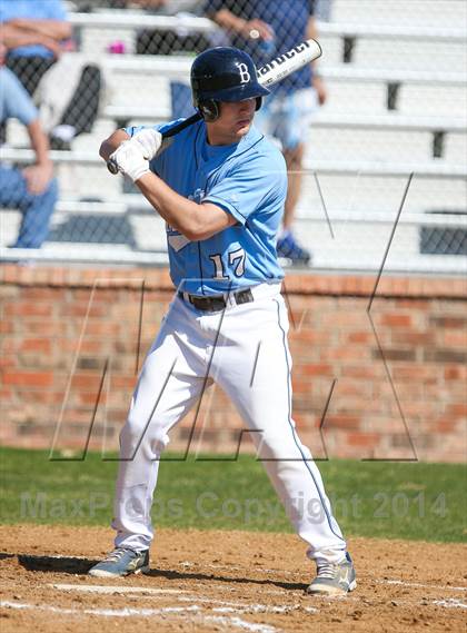 Thumbnail 2 in Lamar vs Bell [L. D.] (HEB Mid-Cities Classic) photogallery.