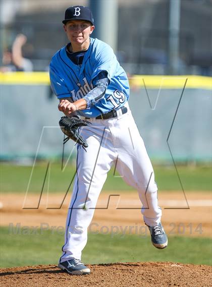 Thumbnail 3 in Lamar vs Bell [L. D.] (HEB Mid-Cities Classic) photogallery.