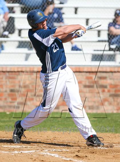 Thumbnail 2 in Lamar vs Bell [L. D.] (HEB Mid-Cities Classic) photogallery.