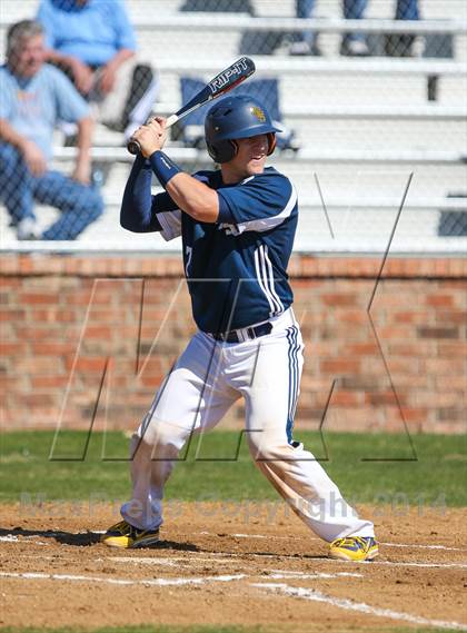 Thumbnail 3 in Lamar vs Bell [L. D.] (HEB Mid-Cities Classic) photogallery.