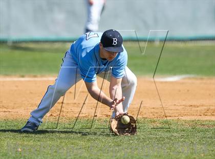 Thumbnail 2 in Lamar vs Bell [L. D.] (HEB Mid-Cities Classic) photogallery.