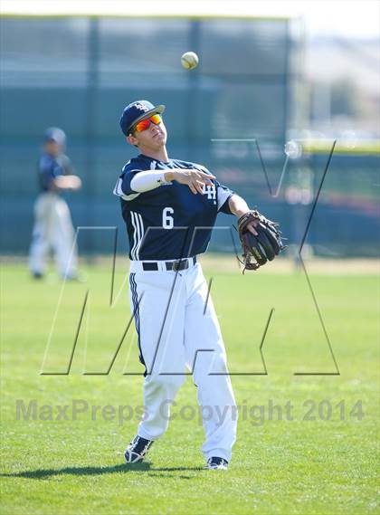 Thumbnail 1 in Lamar vs Bell [L. D.] (HEB Mid-Cities Classic) photogallery.