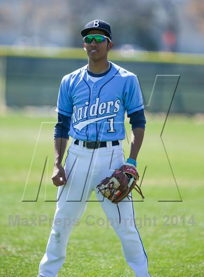 Thumbnail 1 in Lamar vs Bell [L. D.] (HEB Mid-Cities Classic) photogallery.