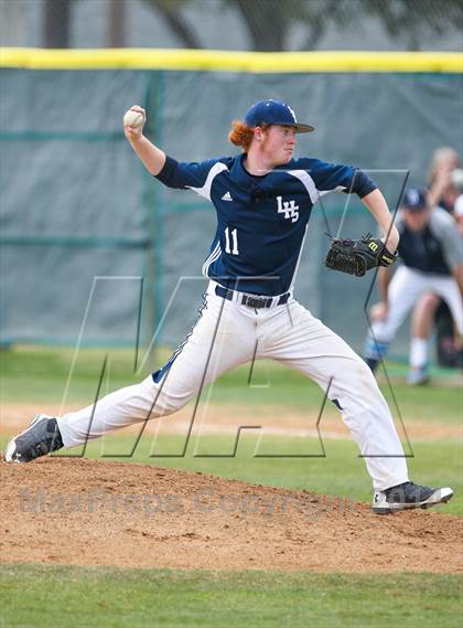 Thumbnail 3 in Lamar vs Bell [L. D.] (HEB Mid-Cities Classic) photogallery.