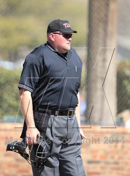 Thumbnail 1 in Lamar vs Bell [L. D.] (HEB Mid-Cities Classic) photogallery.