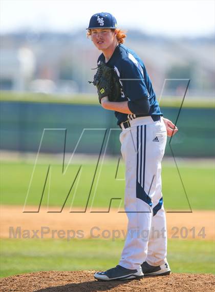 Thumbnail 2 in Lamar vs Bell [L. D.] (HEB Mid-Cities Classic) photogallery.