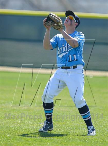 Thumbnail 1 in Lamar vs Bell [L. D.] (HEB Mid-Cities Classic) photogallery.