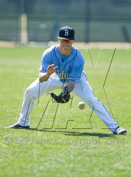 Thumbnail 2 in Lamar vs Bell [L. D.] (HEB Mid-Cities Classic) photogallery.