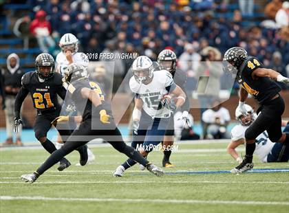 Thumbnail 2 in Stone Bridge vs. Highland Springs (VHSL Class 5 Championship) photogallery.
