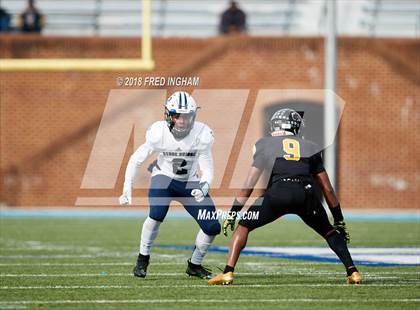 Thumbnail 2 in Stone Bridge vs. Highland Springs (VHSL Class 5 Championship) photogallery.