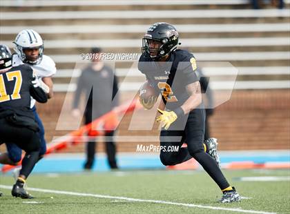 Thumbnail 2 in Stone Bridge vs. Highland Springs (VHSL Class 5 Championship) photogallery.
