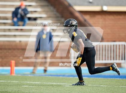 Thumbnail 1 in Stone Bridge vs. Highland Springs (VHSL Class 5 Championship) photogallery.