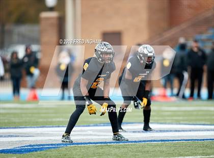 Thumbnail 2 in Stone Bridge vs. Highland Springs (VHSL Class 5 Championship) photogallery.