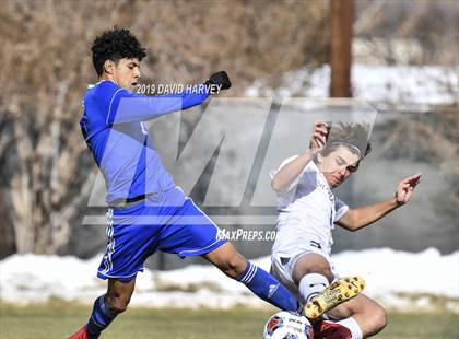 Thumbnail 3 in Alameda vs. Mullen (CHSAA 4A Round 1 Playoff) photogallery.