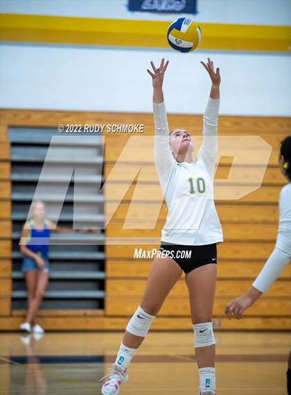 Thumbnail 1 in Escondido @ San Pasqual photogallery.