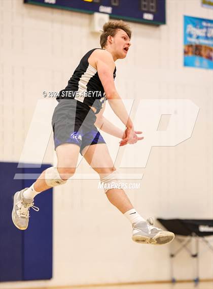 Thumbnail 1 in Grandview vs. Littleton Public Schools (CHSAA 5A Round 1) photogallery.