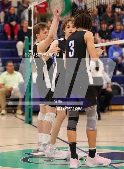 Thumbnail 1 in Grandview vs. Littleton Public Schools (CHSAA 5A Round 1) photogallery.