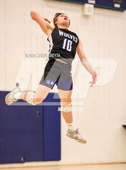 Thumbnail 3 in Grandview vs. Littleton Public Schools (CHSAA 5A Round 1) photogallery.