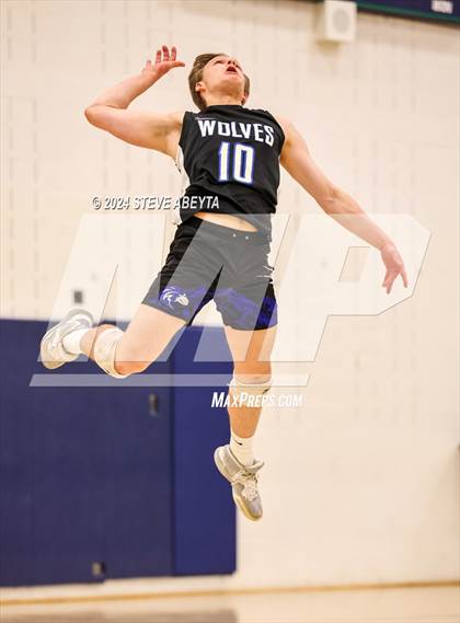 Thumbnail 2 in Grandview vs. Littleton Public Schools (CHSAA 5A Round 1) photogallery.