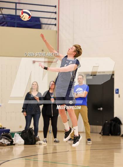 Thumbnail 2 in Grandview vs. Littleton Public Schools (CHSAA 5A Round 1) photogallery.