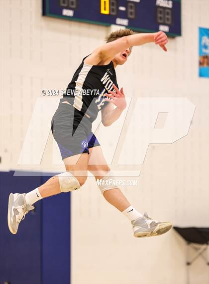 Thumbnail 1 in Grandview vs. Littleton Public Schools (CHSAA 5A Round 1) photogallery.