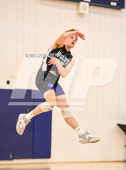 Thumbnail 2 in Grandview vs. Littleton Public Schools (CHSAA 5A Round 1) photogallery.