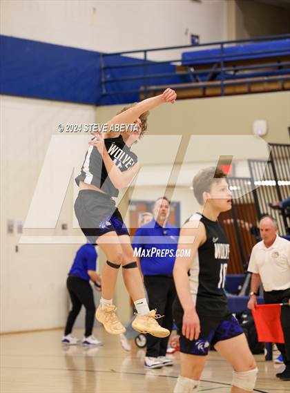 Thumbnail 1 in Grandview vs. Littleton Public Schools (CHSAA 5A Round 1) photogallery.
