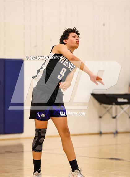 Thumbnail 3 in Grandview vs. Littleton Public Schools (CHSAA 5A Round 1) photogallery.