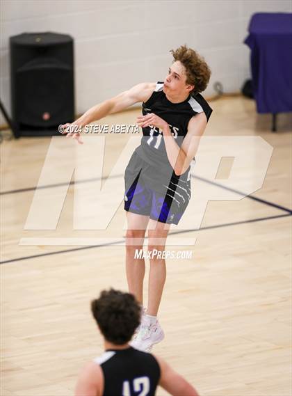 Thumbnail 3 in Grandview vs. Littleton Public Schools (CHSAA 5A Round 1) photogallery.
