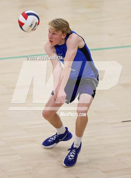 Thumbnail 1 in Grandview vs. Littleton Public Schools (CHSAA 5A Round 1) photogallery.