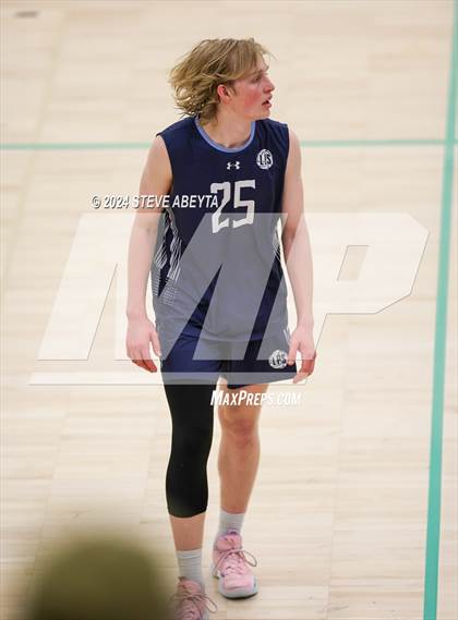 Thumbnail 3 in Grandview vs. Littleton Public Schools (CHSAA 5A Round 1) photogallery.