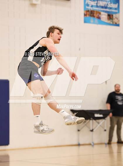 Thumbnail 3 in Grandview vs. Littleton Public Schools (CHSAA 5A Round 1) photogallery.
