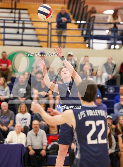 Thumbnail 1 in Grandview vs. Littleton Public Schools (CHSAA 5A Round 1) photogallery.