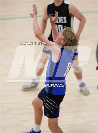 Thumbnail 2 in Grandview vs. Littleton Public Schools (CHSAA 5A Round 1) photogallery.