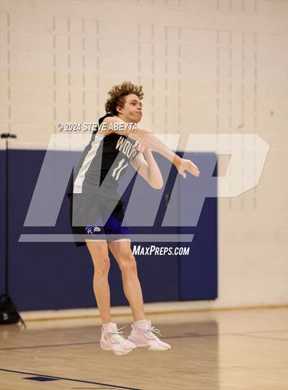Thumbnail 2 in Grandview vs. Littleton Public Schools (CHSAA 5A Round 1) photogallery.