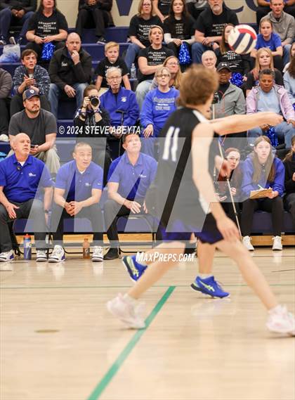 Thumbnail 2 in Grandview vs. Littleton Public Schools (CHSAA 5A Round 1) photogallery.