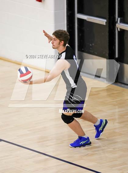Thumbnail 1 in Grandview vs. Littleton Public Schools (CHSAA 5A Round 1) photogallery.