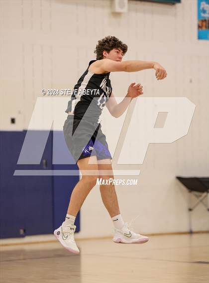 Thumbnail 1 in Grandview vs. Littleton Public Schools (CHSAA 5A Round 1) photogallery.