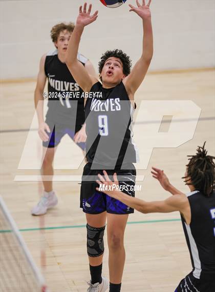 Thumbnail 1 in Grandview vs. Littleton Public Schools (CHSAA 5A Round 1) photogallery.