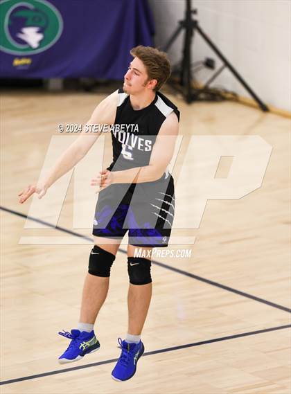 Thumbnail 2 in Grandview vs. Littleton Public Schools (CHSAA 5A Round 1) photogallery.