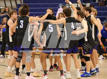 Thumbnail 2 in Grandview vs. Littleton Public Schools (CHSAA 5A Round 1) photogallery.