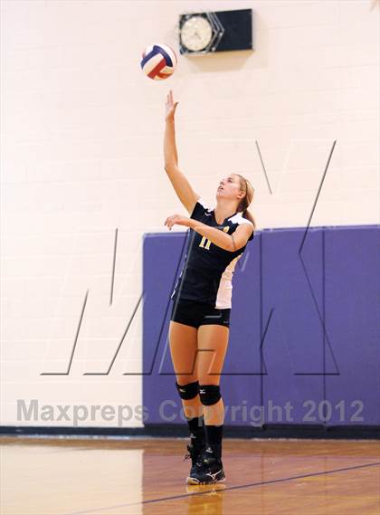Thumbnail 1 in Galena vs El Dorado (Durango Fall Classic) photogallery.