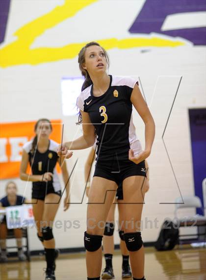 Thumbnail 2 in Galena vs El Dorado (Durango Fall Classic) photogallery.