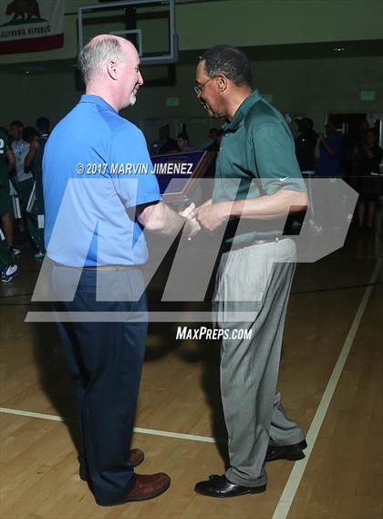Thumbnail 3 in Gardena vs. Carson (CIF LACS D2 Final) photogallery.