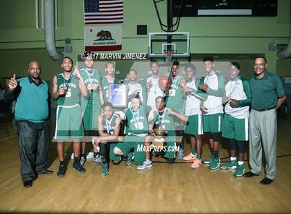 Thumbnail 2 in Gardena vs. Carson (CIF LACS D2 Final) photogallery.