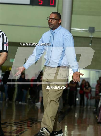 Thumbnail 3 in Gardena vs. Carson (CIF LACS D2 Final) photogallery.