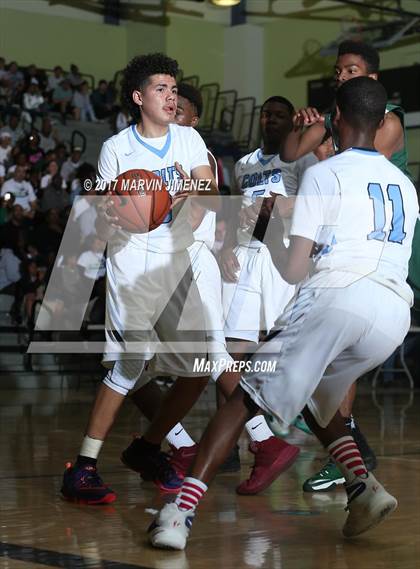 Thumbnail 3 in Gardena vs. Carson (CIF LACS D2 Final) photogallery.