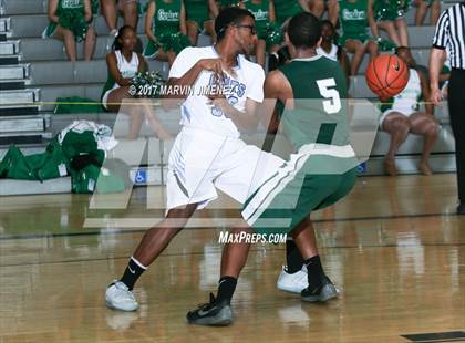 Thumbnail 3 in Gardena vs. Carson (CIF LACS D2 Final) photogallery.