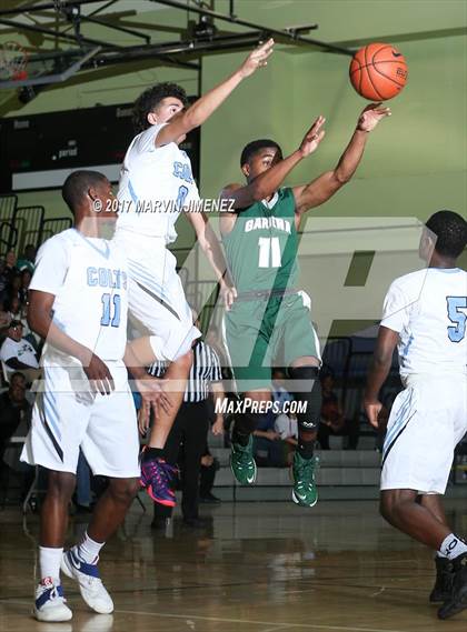 Thumbnail 1 in Gardena vs. Carson (CIF LACS D2 Final) photogallery.