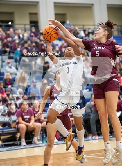Thumbnail 1 in Maranatha Christian vs. Rancho Buena Vista (CIF SDS D3 Championship) photogallery.